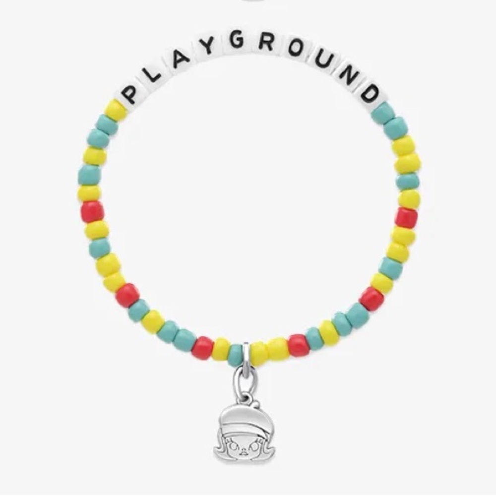 Molly Bracelet play/GROUND Magazine No.1 Spring/Summer 2025